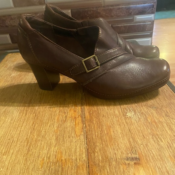 Clark’s Artisan Massena Dark Brown Leather Ankle Boots - Picture 1 of 5